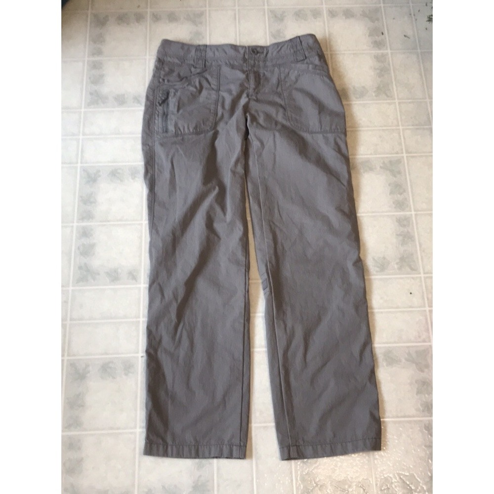 The North Face Women's Hiking Pants‎ Size 8 Gray Convertible Roll Up Legs